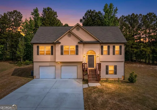 Photo 2 of Single family home for sale at 141 Mulberry Dr, Dallas, GA 30157 | MLS# 10779301 | Listing updated on 2026-09-06