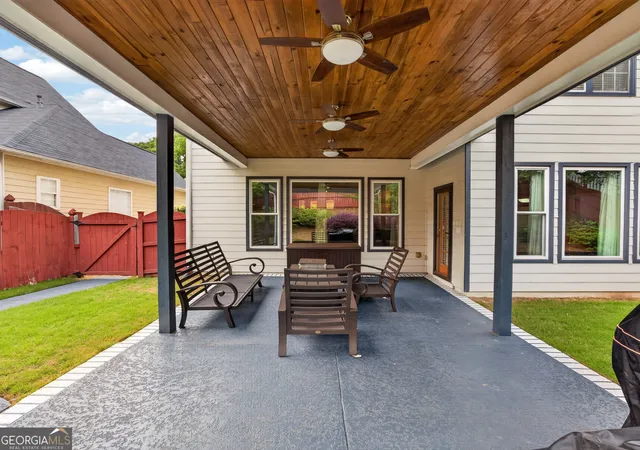 Homes for sale in Lawrenceville, GA | 807 Edgeley Ln, Lawrenceville, GA 30044 | MLS# 10791315