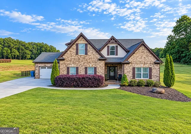 Photo 1 of Single family home for sale at 47 Emmaline Ln, Jefferson, GA 30549 | MLS# 10796164 | Listing updated on 2026-10-27