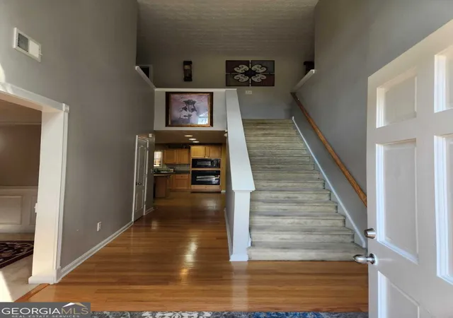 2nd image of 35 Carlisle Ct, Covington, GA 30016 | MLS# 10806331