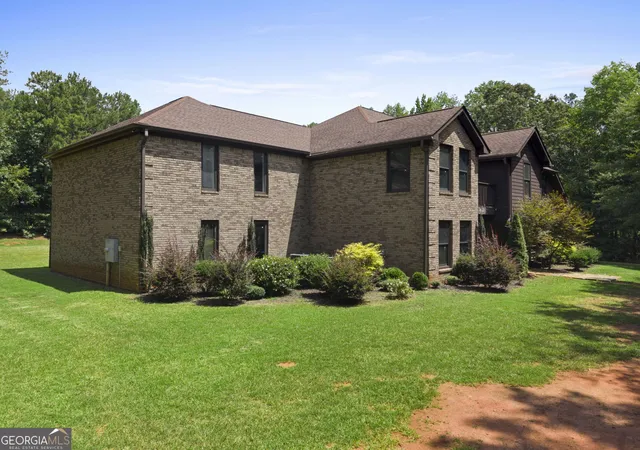 3rd image of 106 Big Buck Ct, Jackson, GA 30233 | MLS# 10832444