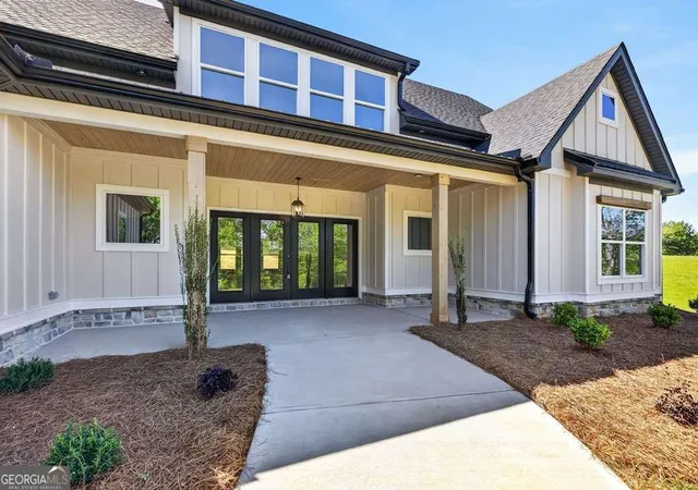 Photo 3 of Single family home for sale at 74 County Road 603, Heflin, AL 36264 | MLS# 10822732 | Listing updated on 2026-10-01