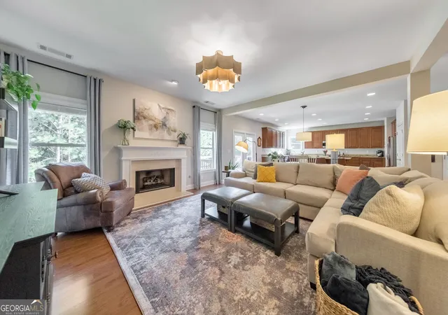 Photo 2 of Single family home for sale at 3755 Guildhall Trl, Marietta, GA 30066 | MLS# 10825960 | Listing updated on 2026-09-10