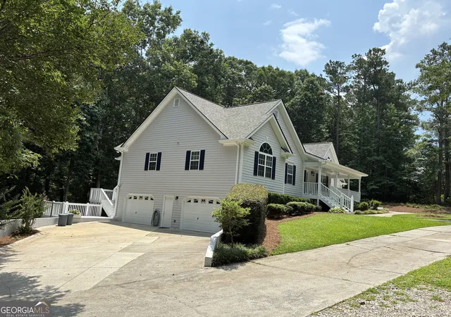 Photo 3 of Single family home for sale at 4580 Liberty Rd, Villa Rica, GA 30180 | MLS# 10821323 | Listing updated on 2026-09-08