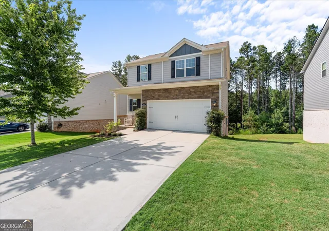 Homes for sale in Villa Rica, GA | 302 Augusta Woods Dr, Villa Rica, GA 30180 | MLS# 10802105