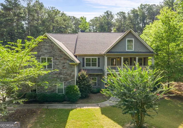 1st image of 10 Ridgeview Ct, Newnan, GA 30263 | MLS# 10797727
