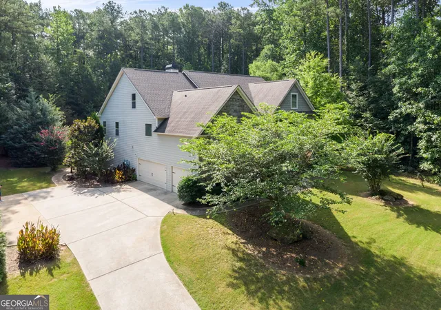 3rd image of 10 Ridgeview Ct, Newnan, GA 30263 | MLS# 10797727