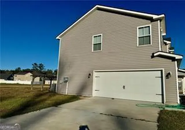 3rd image of 44 Crabapple Ln, Brunswick, GA 31523 | MLS# 10715355