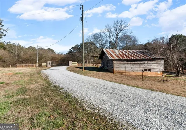 Homes for sale in Bowdon, GA | 80 Hand Rd, Bowdon, GA 30108 | MLS# 10680742