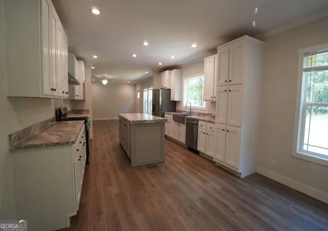 Photo 4 of Manufactured home for sale at 1531 Four Mile Church Rd, Ball Ground, GA 30107 | MLS# 10798432 | Listing updated on 2026-09-18
