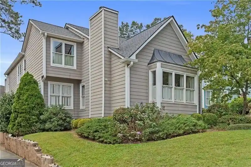 Photo 1 of Single family home for sale at 1055 Club Pl Ne, Atlanta, GA 30319 | MLS# 10871200 | Listing updated on 2026-10-28