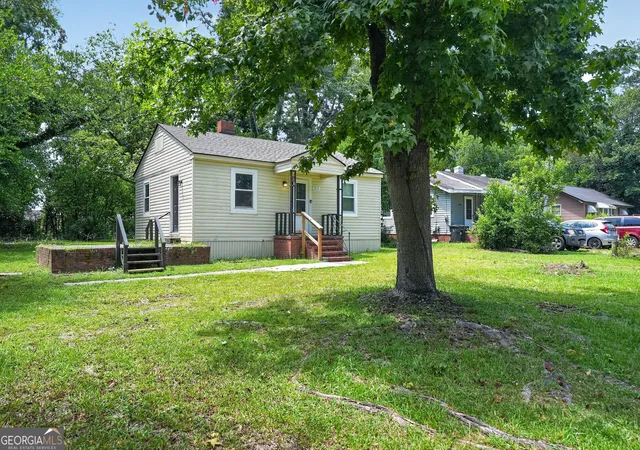 Photo 3 of Single family home for sale at 2018 Virginia Ave, Augusta, GA 30906 | MLS# 10829794 | Listing updated on 2026-09-03