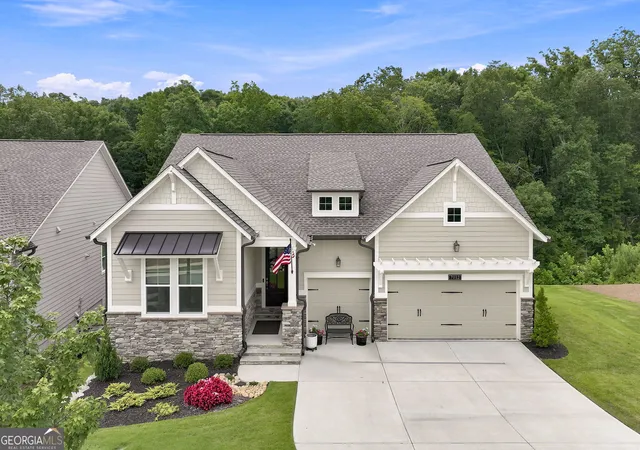 Photo 3 of Single family home for sale at 7012 Cottage Grv Dr, Flowery Branch, GA 30542 | MLS# 10816188 | Listing updated on 2026-09-18