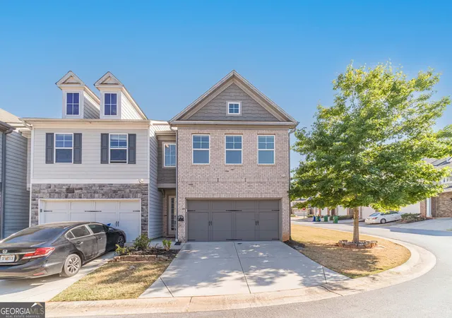 1st image of 4086 Fireoak Dr, Decatur, GA 30032 | MLS# 10735355