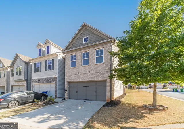 2nd image of 4086 Fireoak Dr, Decatur, GA 30032 | MLS# 10735355