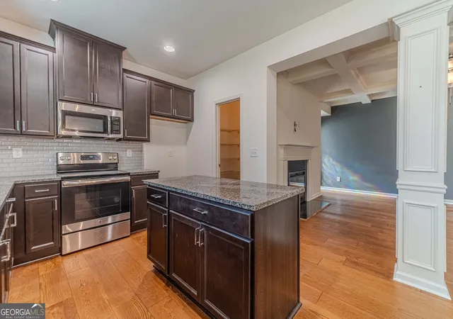 5th image of 4086 Fireoak Dr, Decatur, GA 30032 | MLS# 10735355