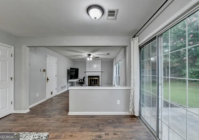 Photo 3 of Sale Pending at 525 Barsham Way, Johns Creek, GA 30097 | MLS# 10808745 | Listing updated on 2026-09-14