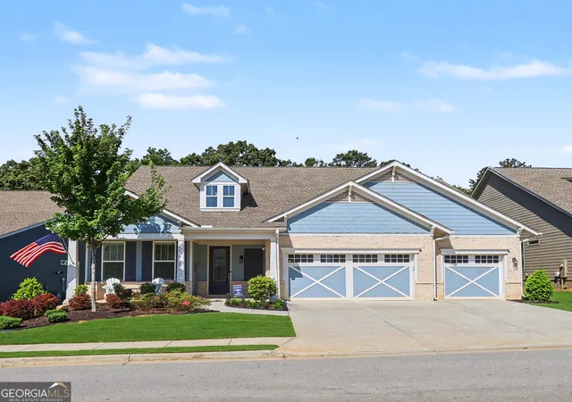 1st image of 286 Chatuge Dr, Hoschton, GA 30548 | MLS# 10803296