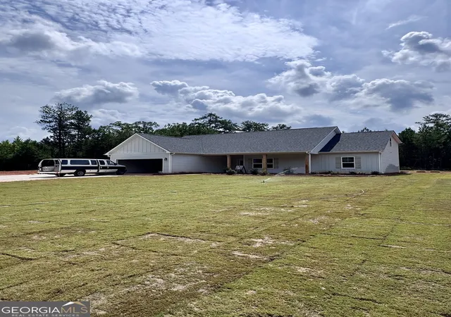 Photo 1 of Single family home for sale at 0 Blackmon Rd, Williamson, GA 30292 | MLS# 10810582 | Listing updated on 2026-09-01