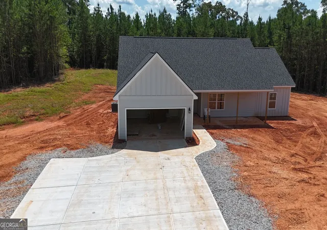 Photo 2 of Single family home for sale at 0 Blackmon Rd, Williamson, GA 30292 | MLS# 10810582 | Listing updated on 2026-09-01