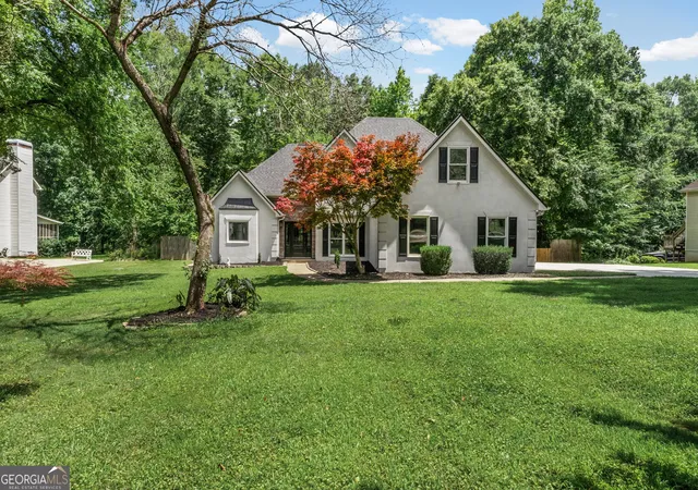 Photo 2 of Single family home for sale at 275 Mosby Woods Dr, Newnan, GA 30265 | MLS# 10796732 | Listing updated on 2026-10-23