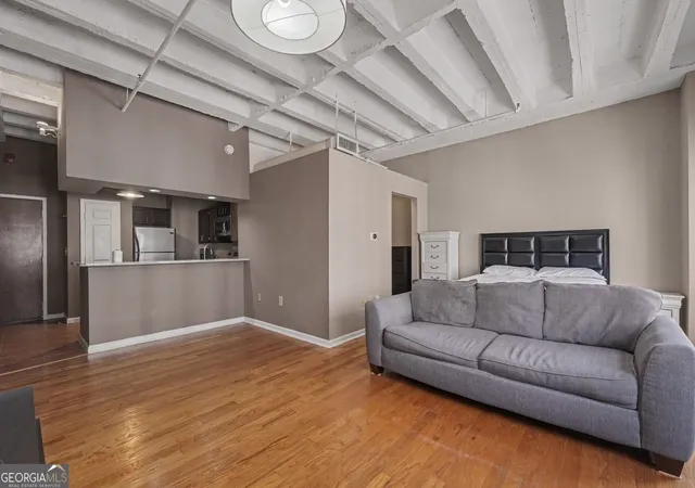 Photo 3 of Condo for sale at 32 Peachtree St Nw #1405, Atlanta, GA 30303 | MLS# 10824321 | Listing updated on 2026-09-24