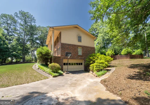 Photo 4 of Single family home for sale at 3460 Highway 81, Loganville, GA 30052 | MLS# 10799412 | Listing updated on 2026-08-20