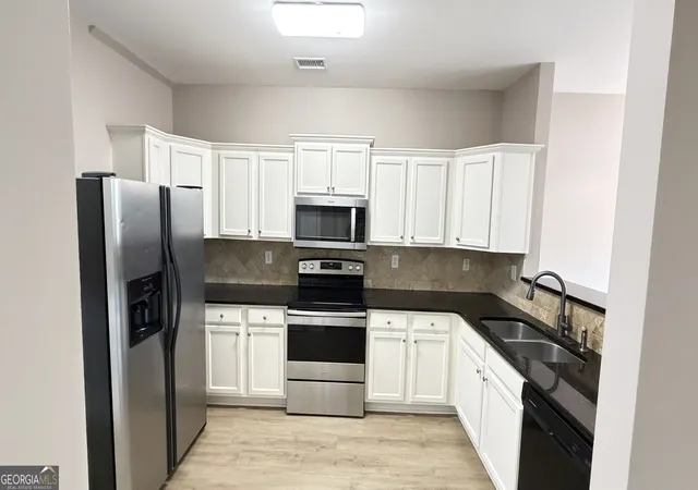 2nd image of 3116 Garrard Pl #7, Atlanta, GA 30360 | MLS# 10770980