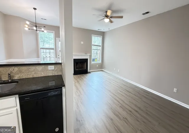 5th image of 3116 Garrard Pl #7, Atlanta, GA 30360 | MLS# 10770980