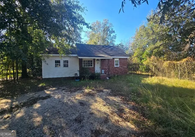Photo 1 of Single family home for sale at 145 Virginia St, Cordele, GA 31015 | MLS# 10880083 | Listing updated on 2026-10-28