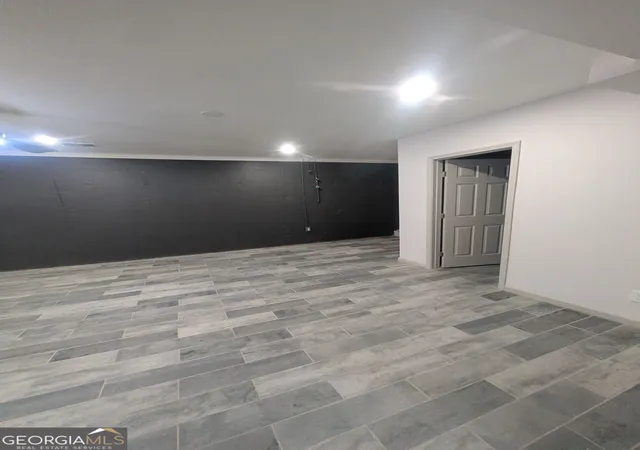 Photo 3 of Single family home for sale at 656 River Bend Dr, Jonesboro, GA 30238 | MLS# 10834898 | Listing updated on 2026-09-16