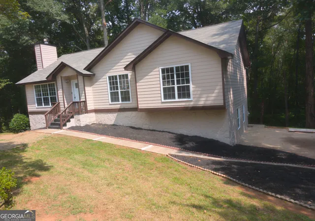 Photo 43 of Single family home for sale at 656 River Bend Dr, Jonesboro, GA 30238 | MLS# 10834898 | Listing updated on 2026-09-14