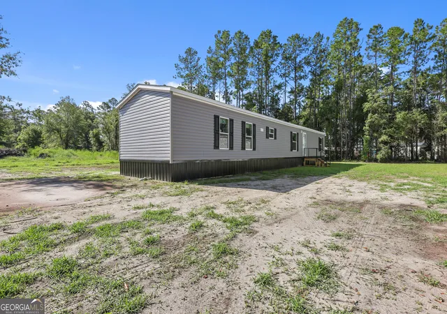 Photo 2 of Manufactured home for sale at 1126 East 121 Pl, Folkston, GA 31537 | MLS# 10836756 | Listing updated on 2026-09-28