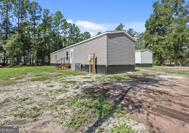 Photo 3 of Manufactured home for sale at 1126 East 121 Pl, Folkston, GA 31537 | MLS# 10836756 | Listing updated on 2026-09-28