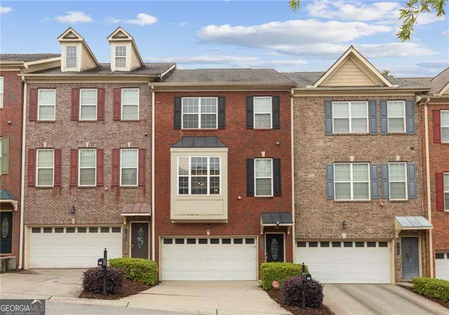 Photo 2 of Townhouse for sale at 404 Williamson St Se #10, Marietta, GA 30060 | MLS# 10754242 | Listing updated on 2026-08-10