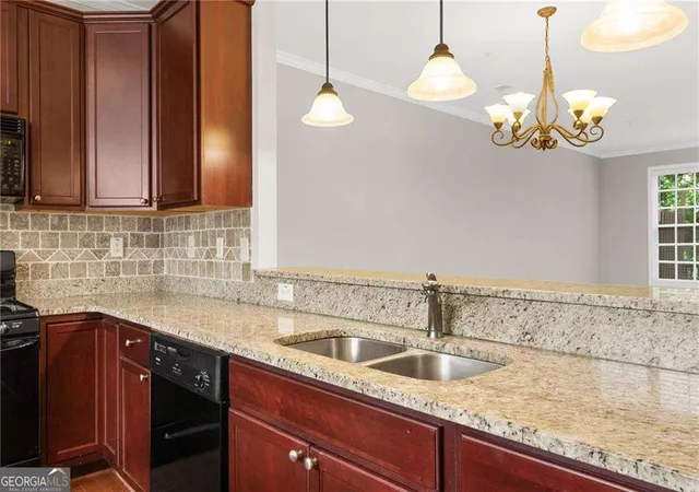 Photo 4 of Townhouse for sale at 404 Williamson St SE #10, Marietta, GA 30060 | MLS# 10754242 | Listing updated on 2026-08-10