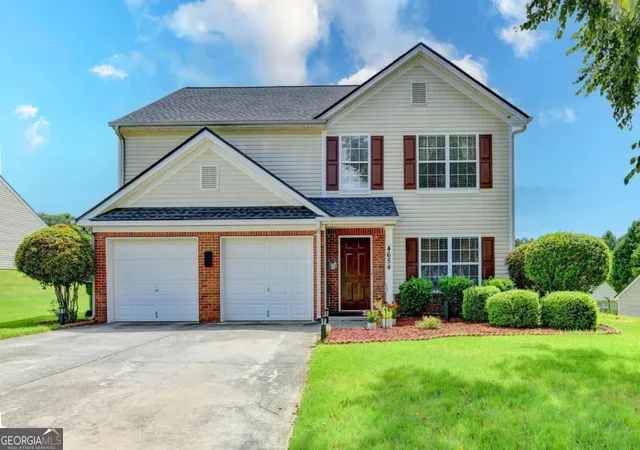 1st image of 4654 Pine Isle Wy, Buford, GA 30518 | MLS# 10823082