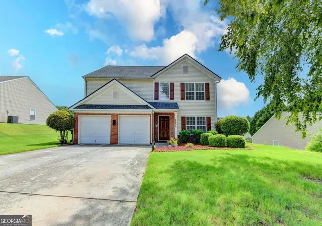 2nd image of 4654 Pine Isle Wy, Buford, GA 30518 | MLS# 10823082