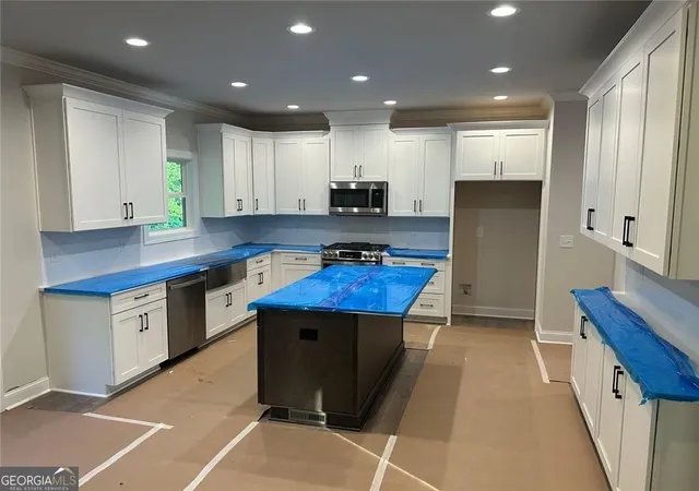 Photo 3 of Single family home for sale at 6 Barnwood Pointe, Dallas, GA 30132 | MLS# 10827504 | Listing updated on 2026-08-31