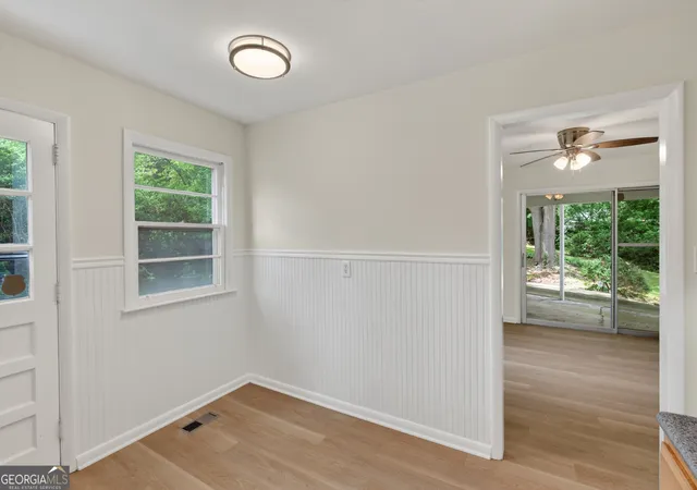 5th image of 3650 Fred Walker Dr Sw, Smyrna, GA 30082 | MLS# 10817497