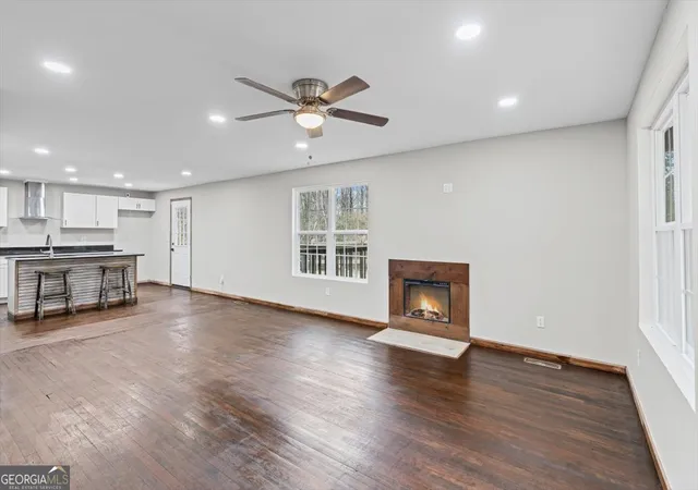 Homes for sale in Waco, GA | 67 Depot St, Waco, GA 30182 | MLS# 10699375