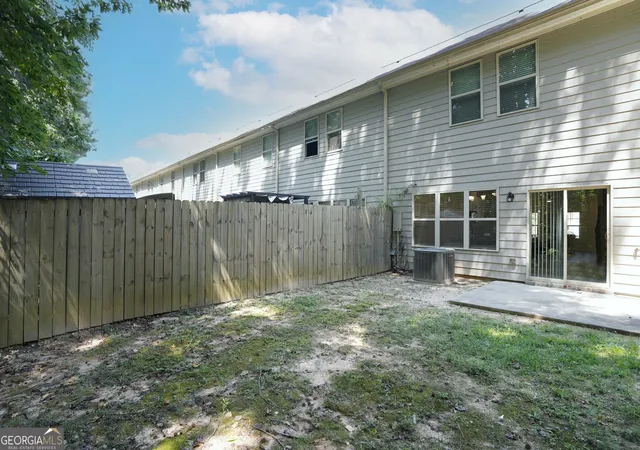 Photo 25 of Sale Pending at 1565 Iris Walk, Jonesboro, GA 30238 | MLS# 10832968 | Listing updated on 2026-10-08