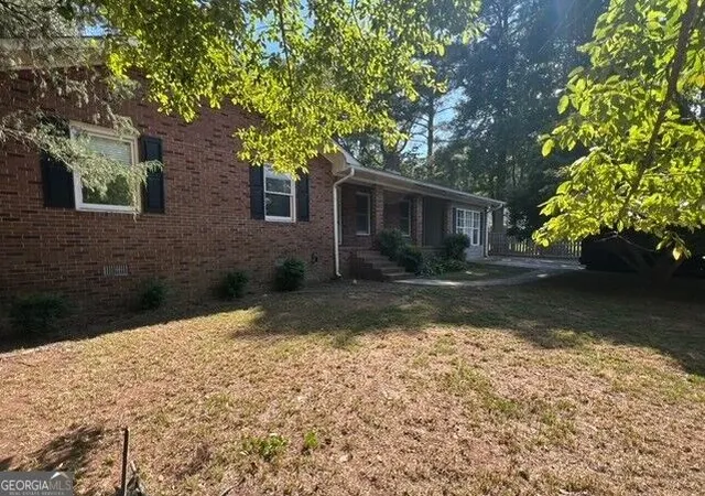 Photo 1 of Single family home for sale at 1710 Rosewood Dr, Griffin, GA 30223 | MLS# 10826558 | Listing updated on 2026-09-17