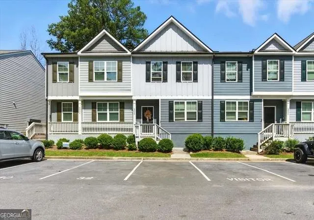 Photo 3 of Townhouse for sale at 2832 Saratoga Lake Vw, Decatur, GA 30034 | MLS# 10824264 | Listing updated on 2026-08-26