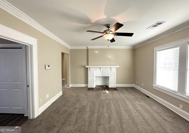 3rd image of 555 Holly St Nw, Atlanta, GA 30318 | MLS# 10430190