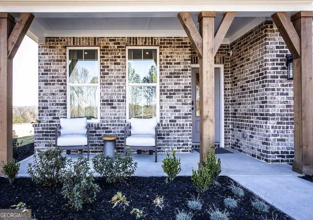 Photo 2 of Single family home for sale at 7615 Homer Dr, Cumming, GA 30028 | MLS# 10785341 | Listing updated on 2026-08-06