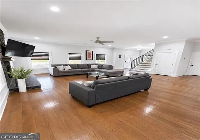 Photo 3 of Single family home for sale at 403 Clifton St SE, Atlanta, GA 30316 | MLS# 10767512 | Listing updated on 2026-09-29