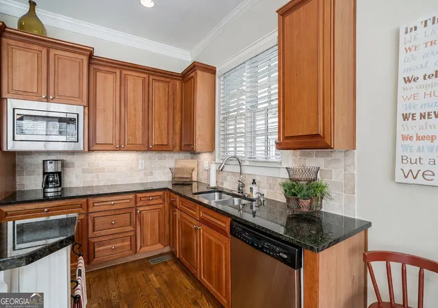 5th image of 194 Waterfront Park Ln, Dawsonville, GA 30534 | MLS# 10757607