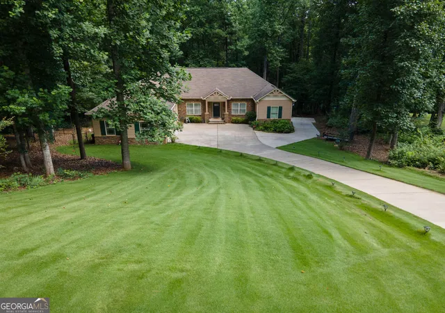 1st image of 116 Wilson Creek Dr, Lagrange, GA 30240 | MLS# 10792461