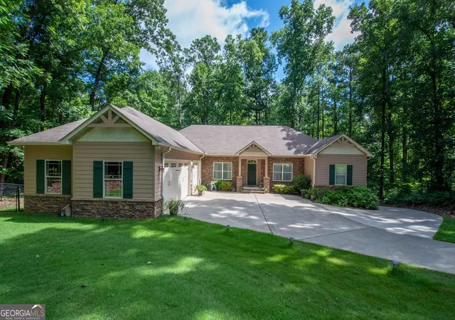 3rd image of 116 Wilson Creek Dr, Lagrange, GA 30240 | MLS# 10792461